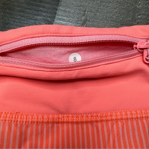 Lululemon Athletica Coral Run Speed Up Shorts with Lightweight Fabric size 8 - Picture 9 of 13